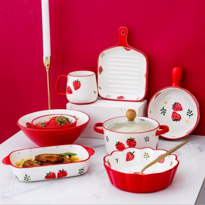 Bộ dụng cụ bếp hình quả dâu đỏ cute